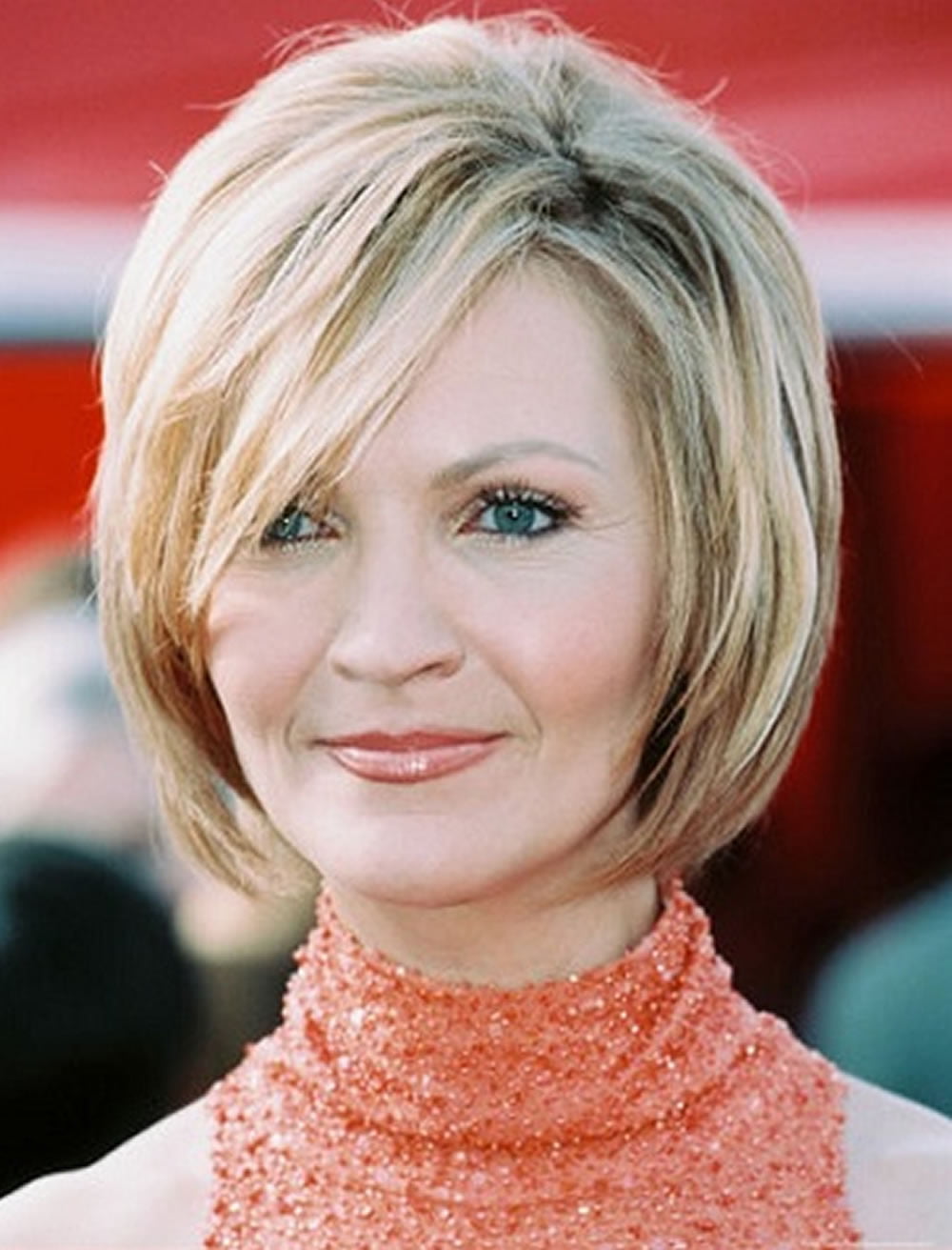 Medium Short Hairstyles For Thick Hair Over 50 for Rounded Face